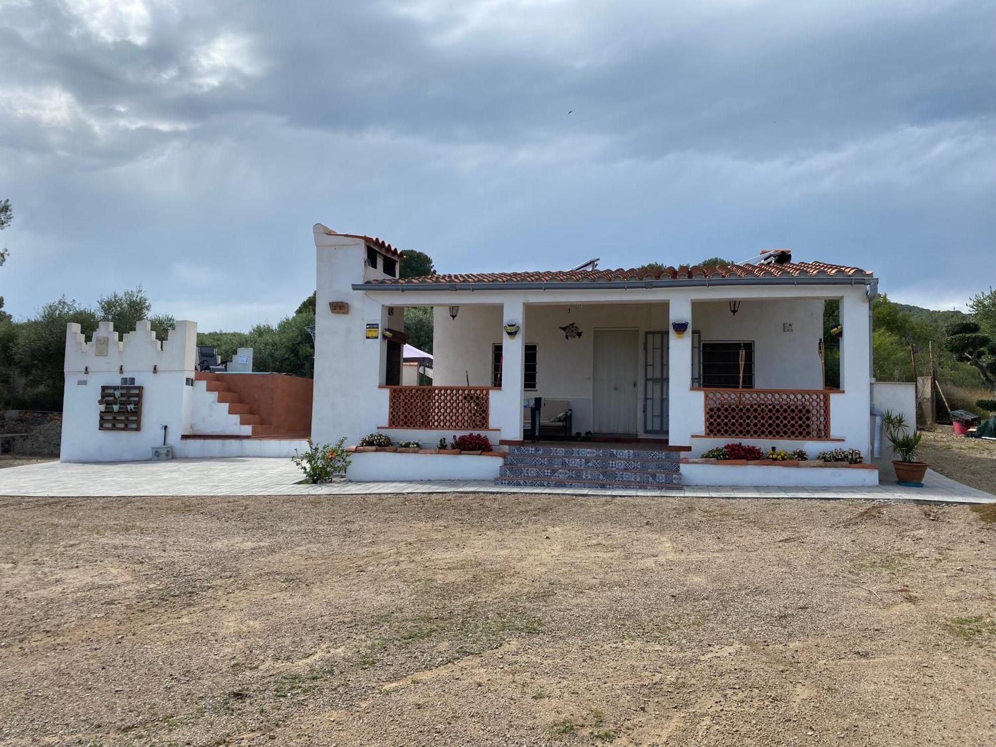 Lo Tros Villa Botarell ภายนอก รูปภาพ