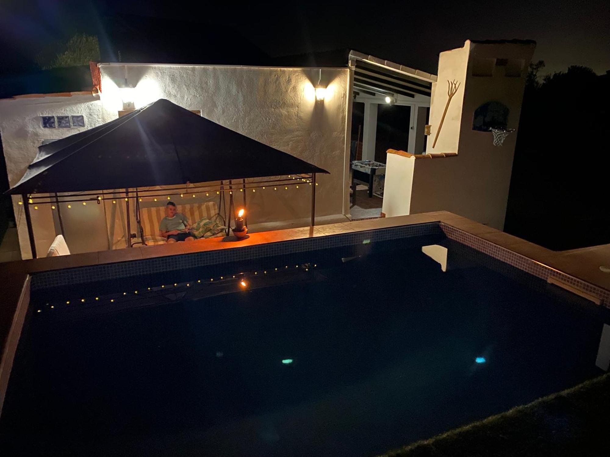 Lo Tros Villa Botarell ภายนอก รูปภาพ